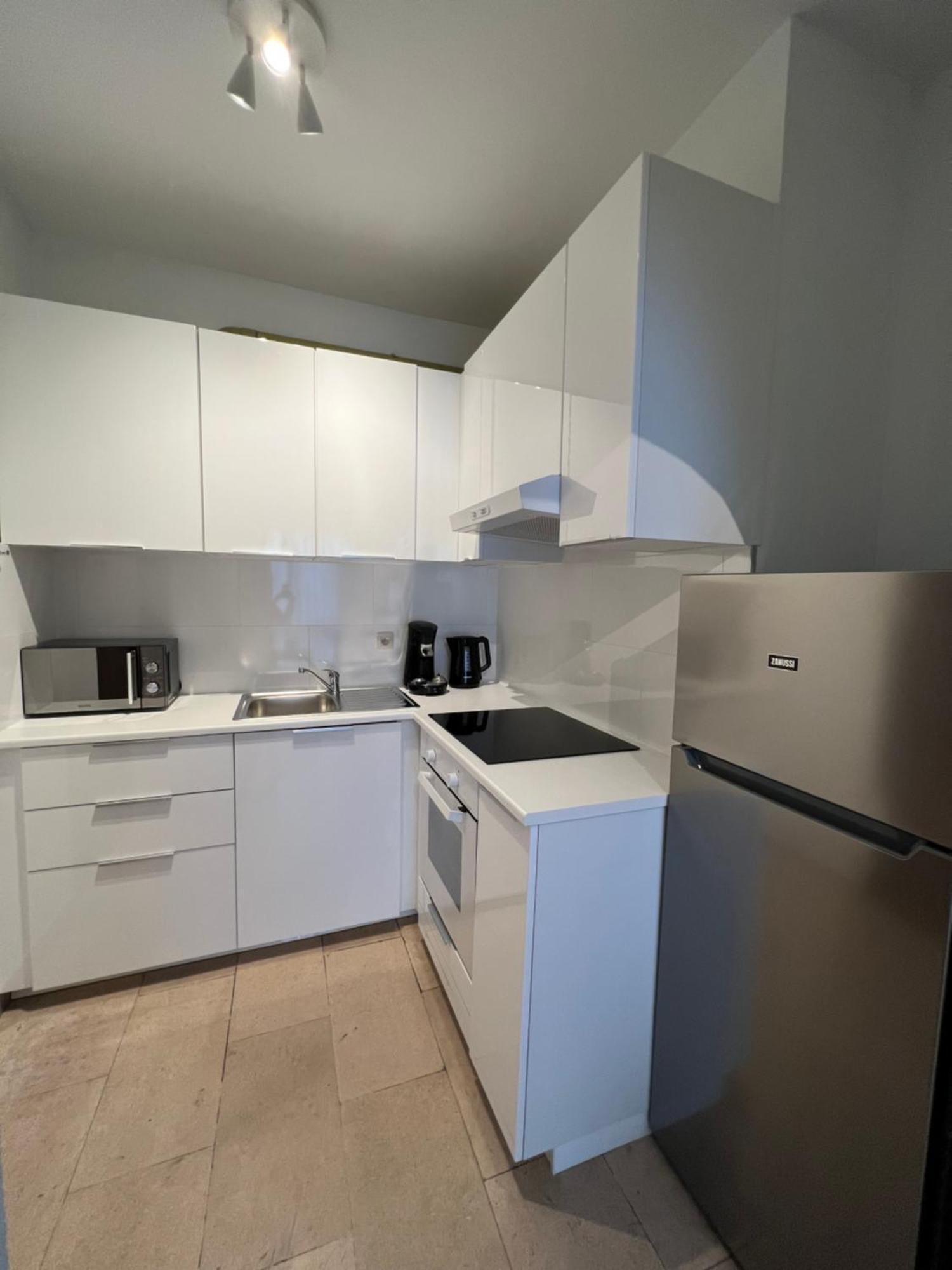 Appartement Lumineux Dans Un Quartier Anime Bruksela Zewnętrze zdjęcie